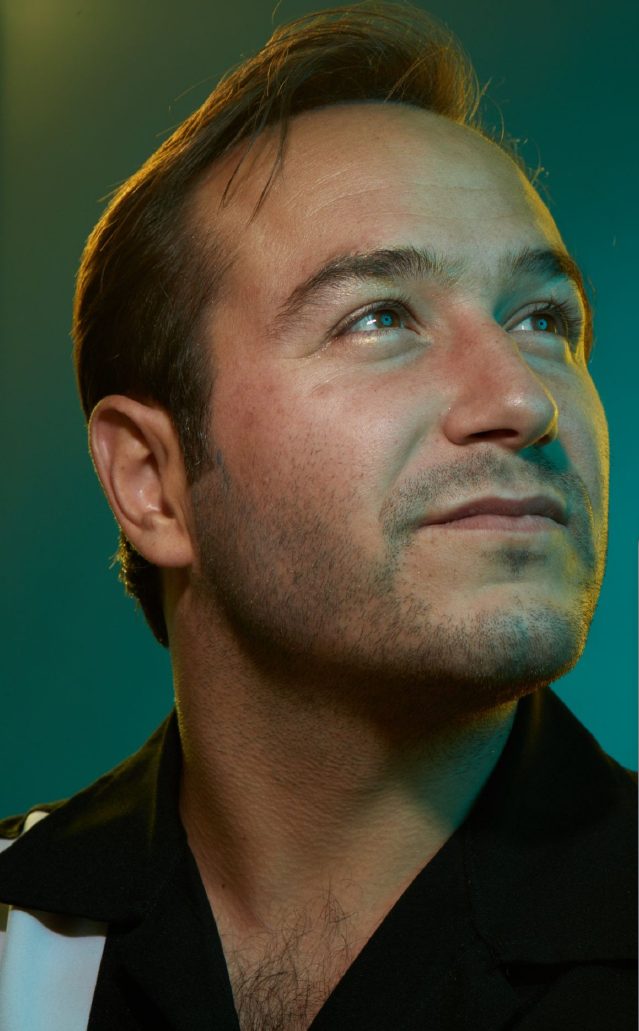 Portrait of Chris Schembra, founder and lead facilitator of 7:47 Club